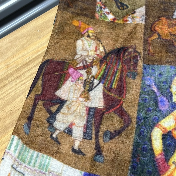 6 ft by 2 ft - Scarf 🧣/ Wrap - Multicolored - Picture 7 of 10